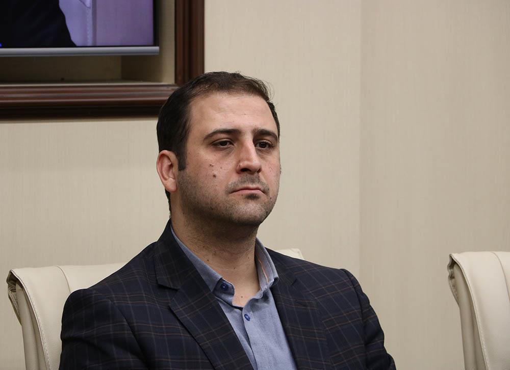 شاخه جوانان 10